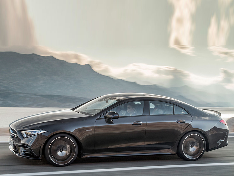 مرسيدس-بنز تسرّع عجلة الحلول الرقمية من خلال نظام “Mercedes me connect”